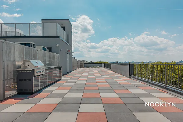 Rented by Nooklyn NYC LLC | media 46