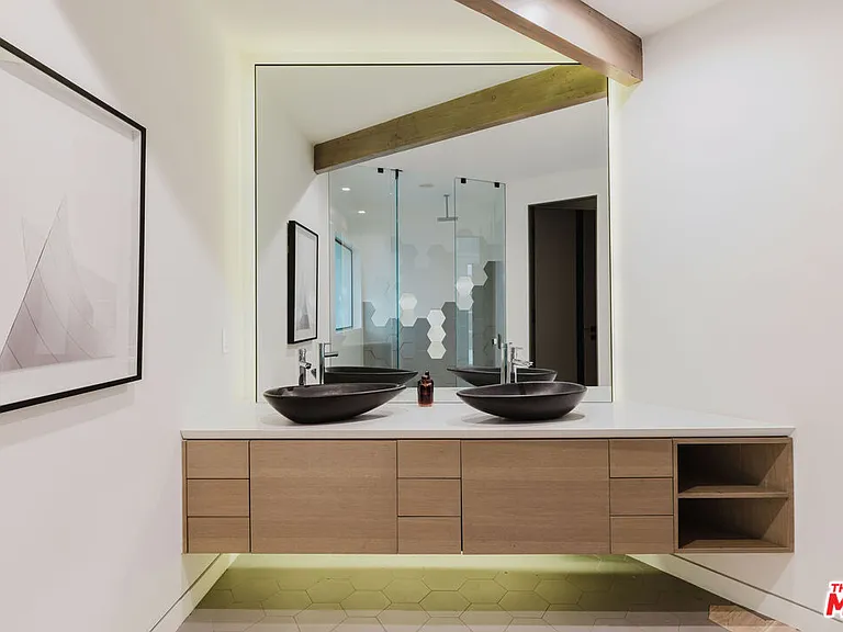 8842 Evanview Dr — Photo 37