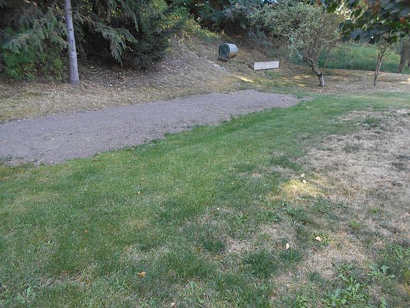 5th image of 929 Vandal Dr