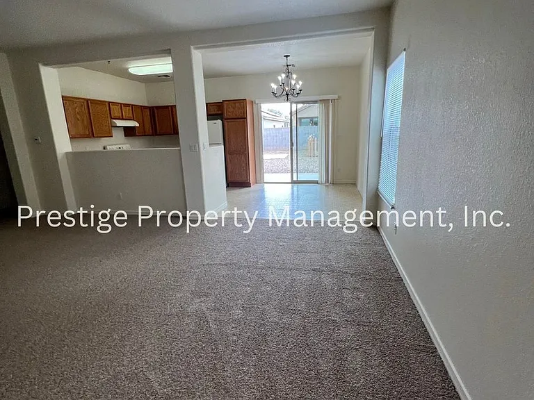 81 W Calle Guija — Photo 8