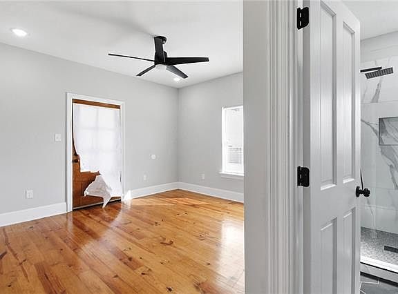 5th image of 2627 Delachaise St