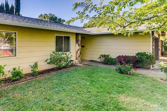 1st image of 6824 Lakewood Way