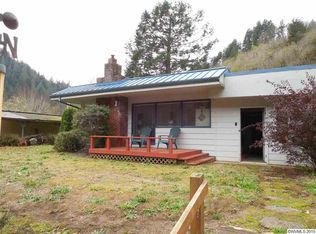 344 E Little Albany Loop, Waldport, OR 97394