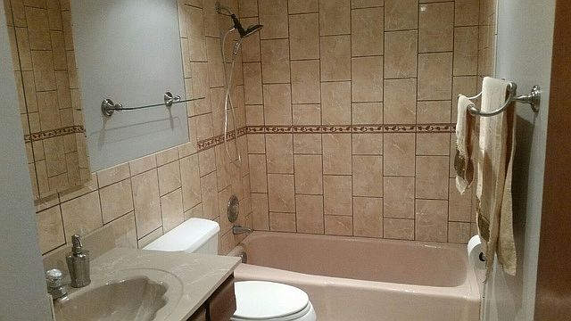 2nd image of 2521 Thatcher Ave APT 2I