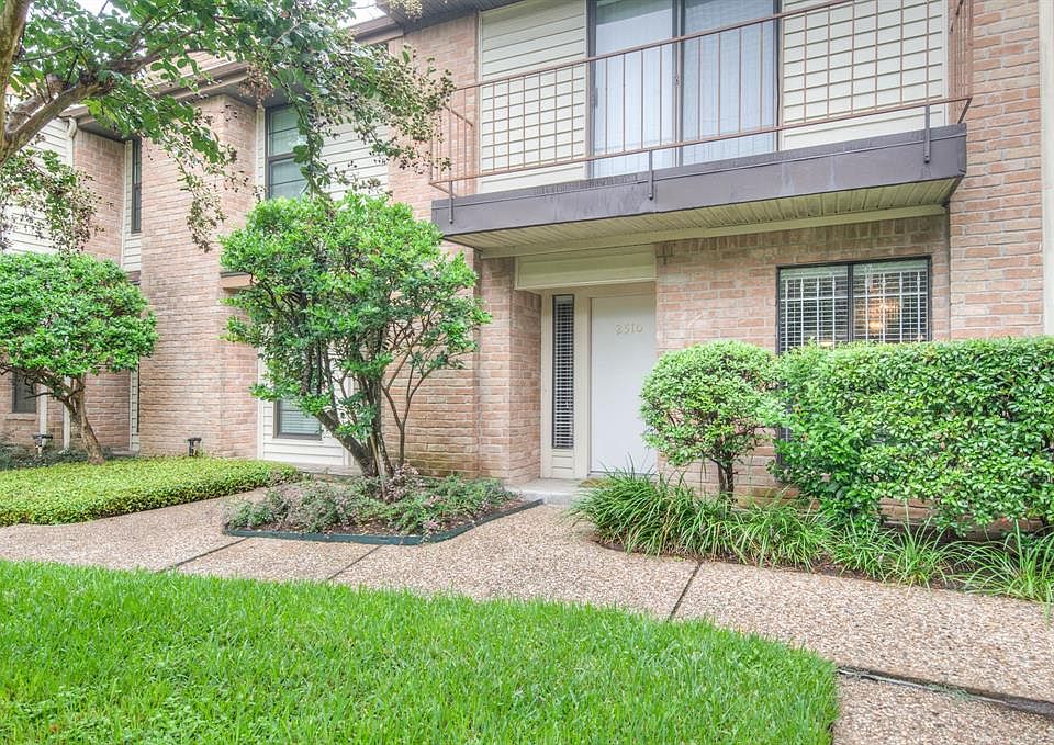 1st image of 2510 Bering Dr