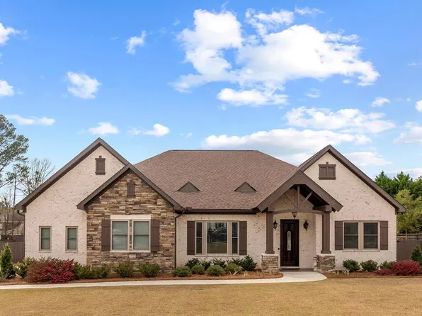 227 Lincolnshire Way, Dothan, AL 36305