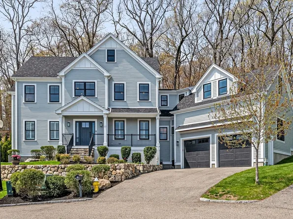 17 Sunrise Ter, Needham, MA 02492