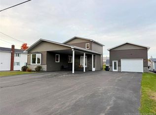 5 Saint Joseph St, Sainte Anne De Madawaska, NB E7E 1K6