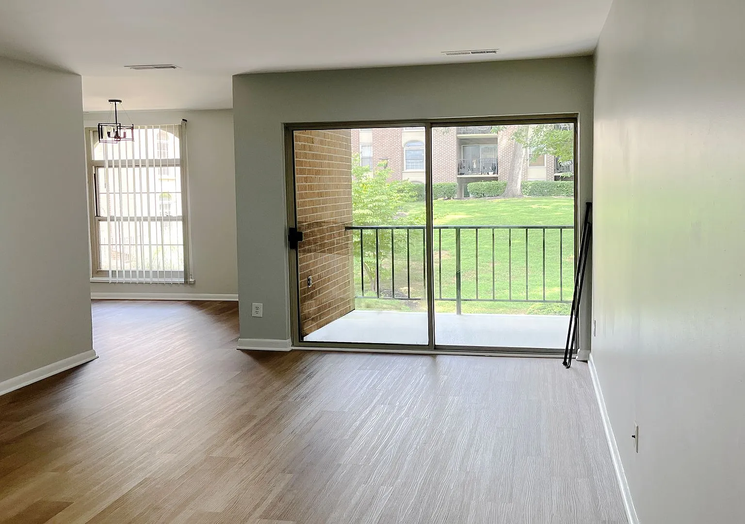 Great 1 bedroom - utilities included — Photo 4