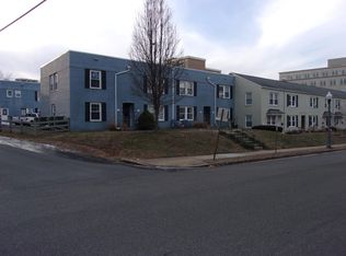 740 N Monroe St APT 14, Arlington, VA 22201