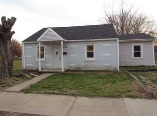 1434 Loeb St, Henderson, KY 42420