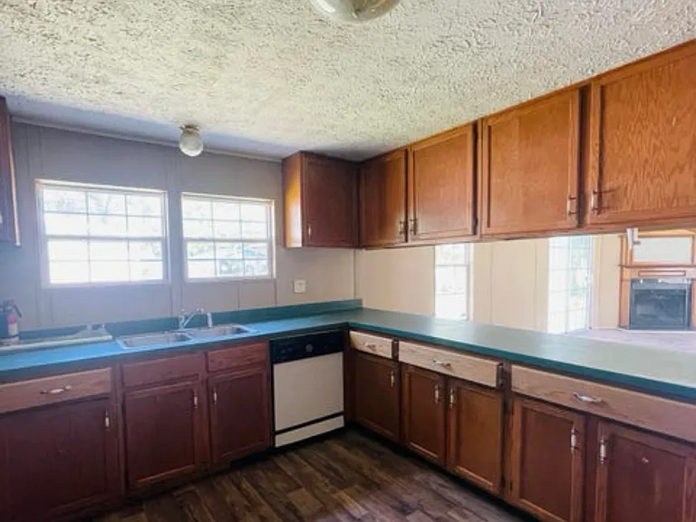 25 Milledge Village Rd — Photo 6