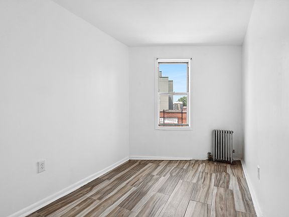 4th image of 621 Washington Ave #3F