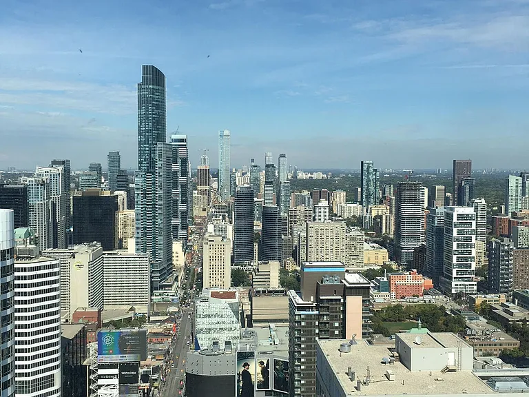 197 Yonge St #5014 — Photo 5