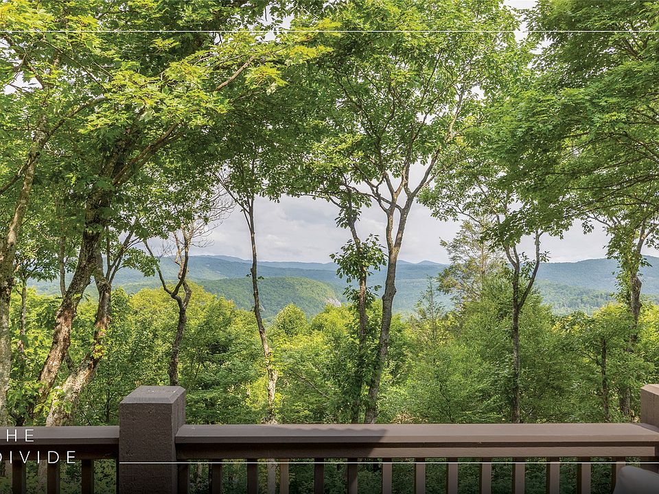 1st image of 52 Capstone Trail