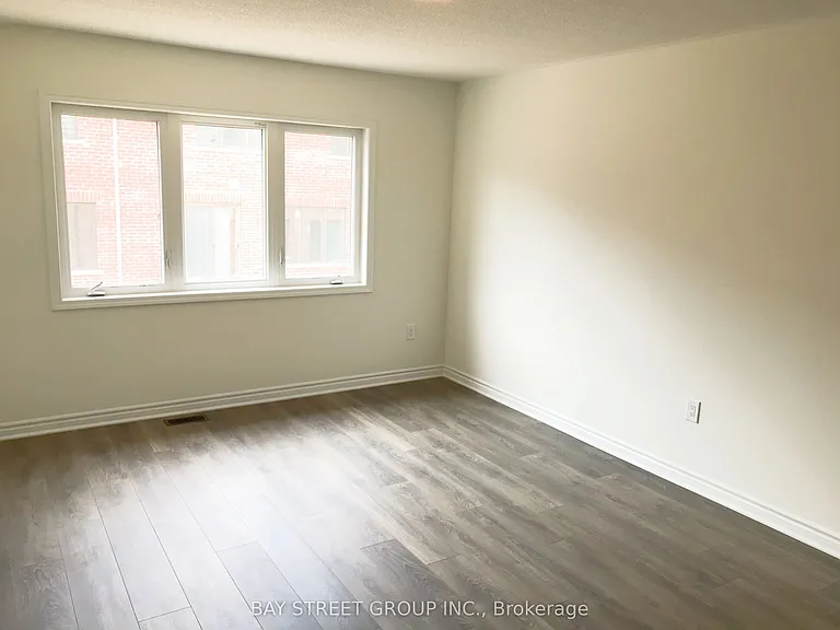 9 Ness Dr — Photo 13