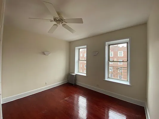 Rented by Compass | media 24