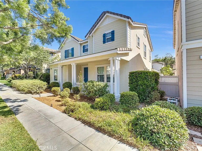 1258 Begovich St — Photo 3