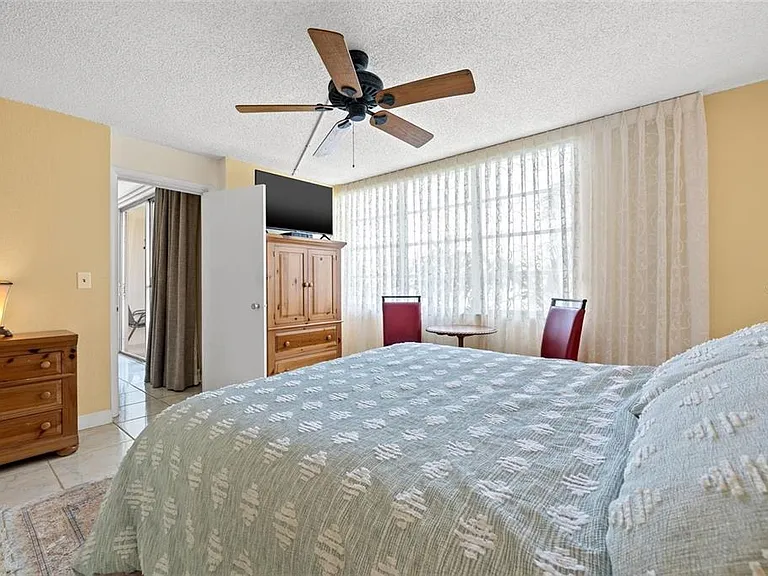 7540 Bay Island Dr S #160 — Photo 17