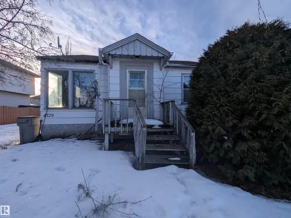 4720 52nd St, Calmar, AB T0C 0V0