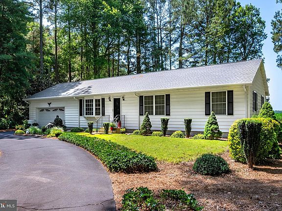 3rd image of 6446 Ayres Lane Rd