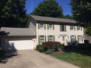 136 Southdale Blvd, Cortland, OH