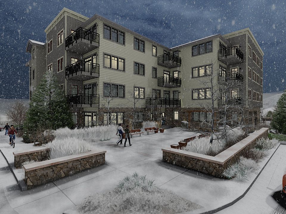 2nd image of 400 Baker Dr #105