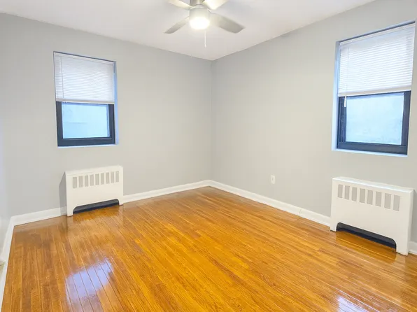 165 Vroom Street image 9 of 20