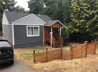 10751 17th Ave SW, Seattle, WA 98146