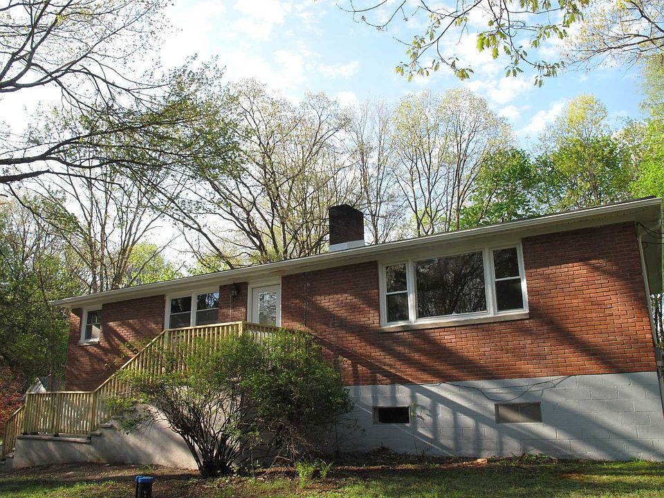 1st image of 65 Luty Dr