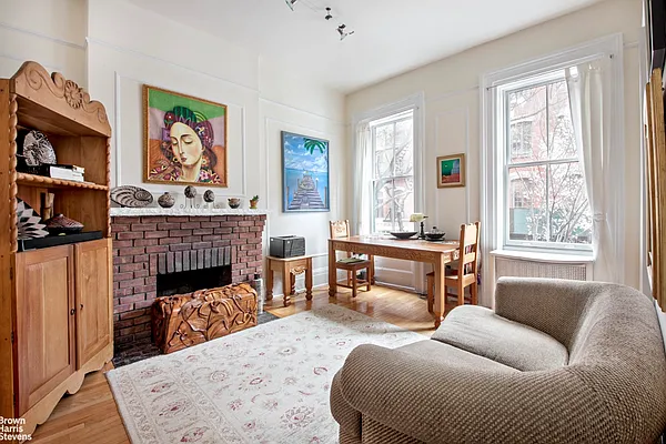 Rented by Brown Harris Stevens | media 7