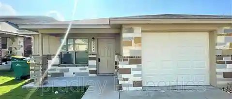1st image of 1547 Brady Way