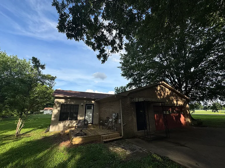 152 Baker Rd — Photo 3