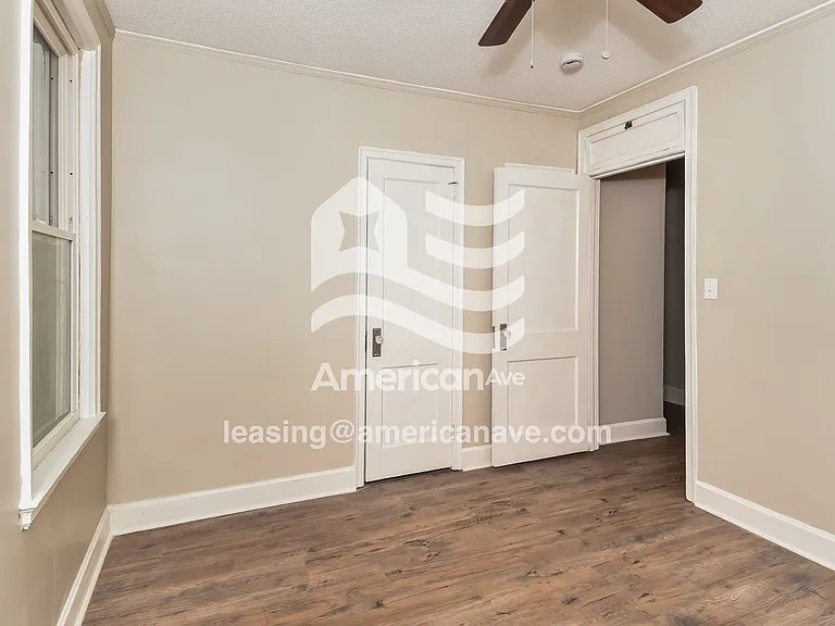 15881_010_wm_-_main_bedroom_13369205.jpg
