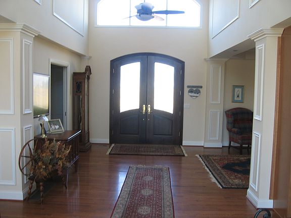 16' barrelled ceiling