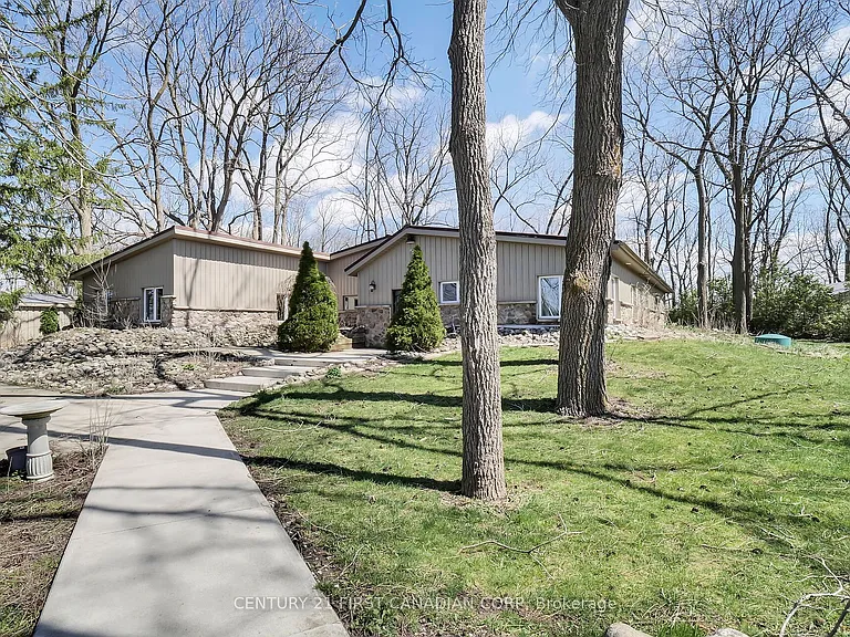 23992 Denfield Rd — Photo 1