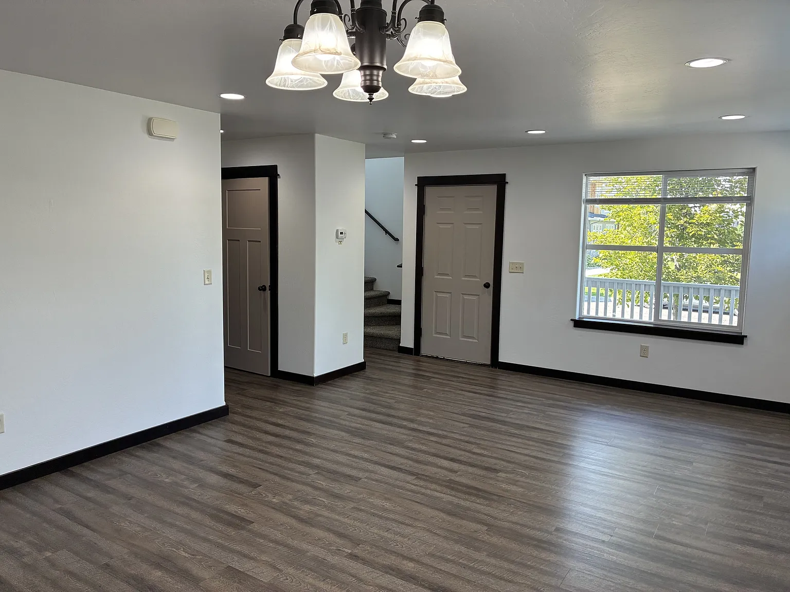 2286 Gallatin Green Boulevard - E — Photo 2