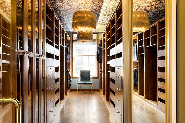 Rented by Compass | media 49