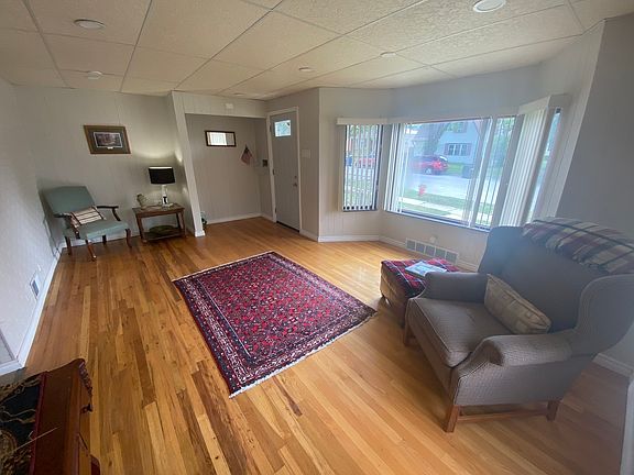 4th image of 2734 W 98th Pl