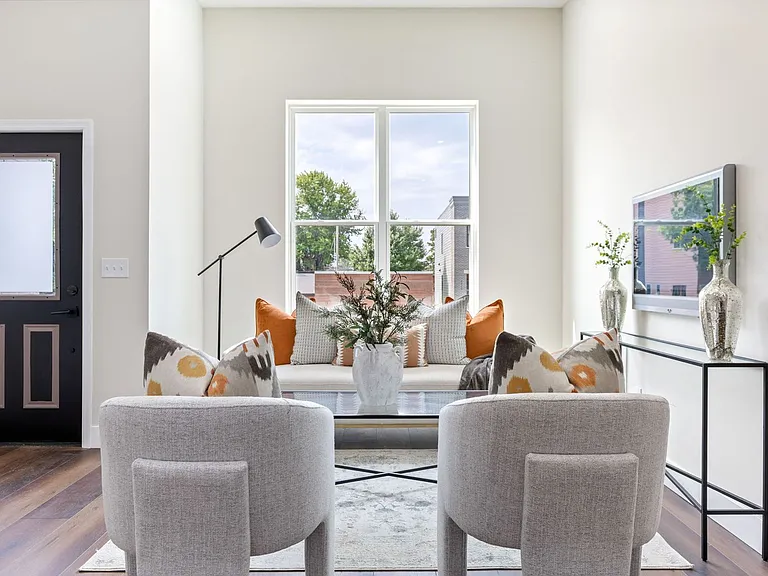 4209 Norfolk Ave — Photo 3