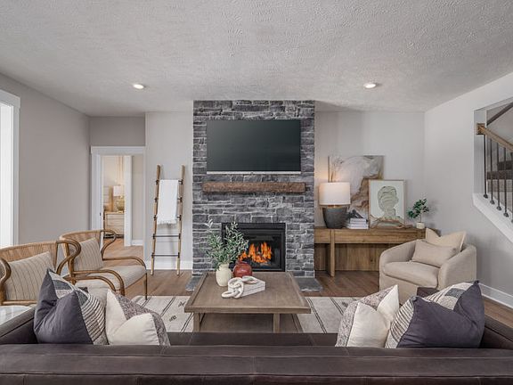 Cozy Gathering Room