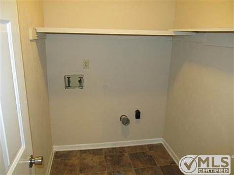 2nd image of 2366 Merrigan Pl #23