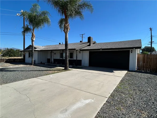 26136 Dartmouth St, Hemet, CA 92544