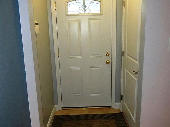 2nd image of 1034 Chelsea Ave