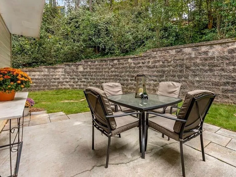 3001 Queen Anne Ct — Photo 17
