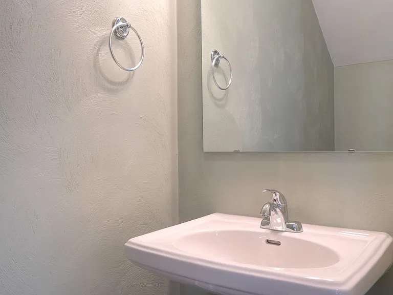 214 Uptown Trl — Photo 19