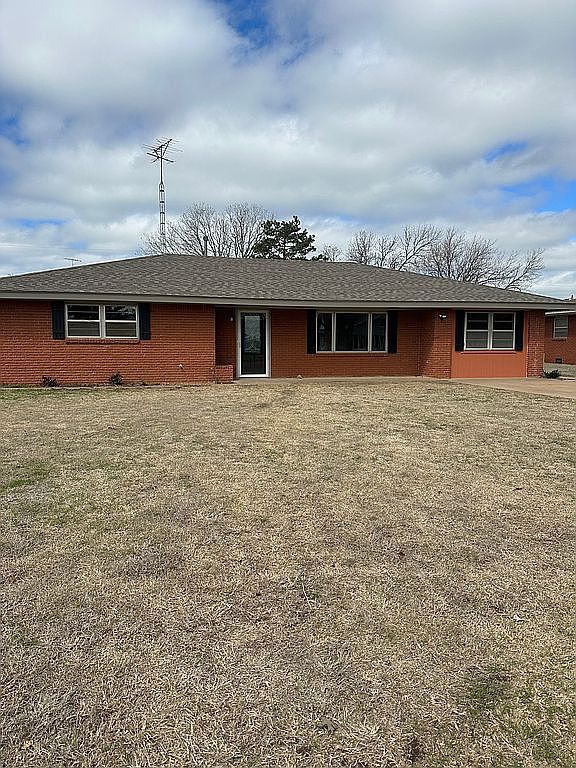 110 Naylor St, Okeene, OK 73763 Zillow