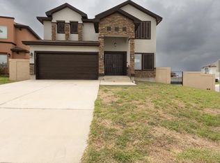 5501 Brava Dr, Laredo, TX 78046