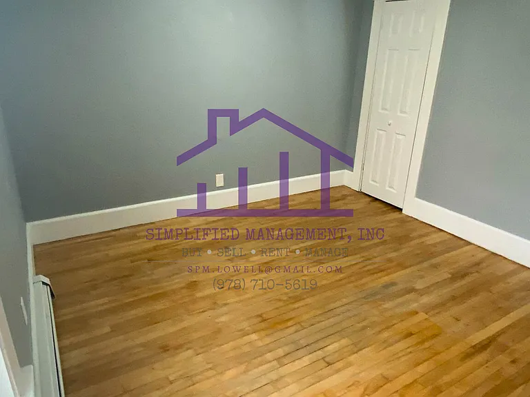 248 Park St #4 — Photo 6