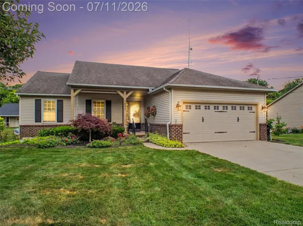 3897 N Oak St, Metamora, MI 48455